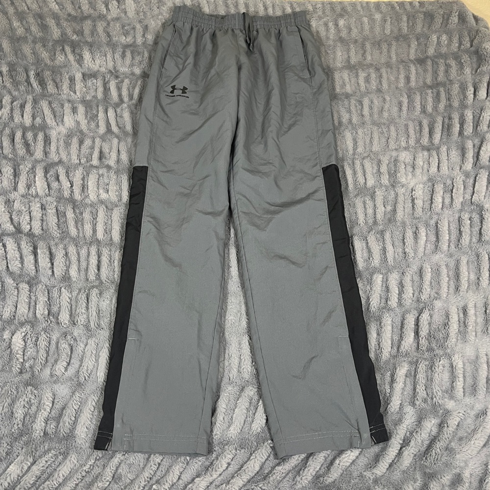 Under Armour Mens Small Gray Loose Fit Mesh Lined Track Pants Side Stripe